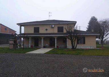 Immobile in asta di 118 m² con 3 locali a Alessand