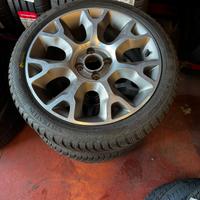 Fiat 500 s cerchi completi di gomme