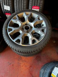 Fiat 500 s cerchi completi di gomme