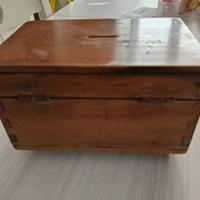 scatola antica in legno 