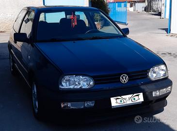 Golf terza serie 1.4 Pink Floyd 3 porte.