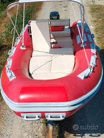 GOMMONE BWA  4 e 40 con 737 evinrude
