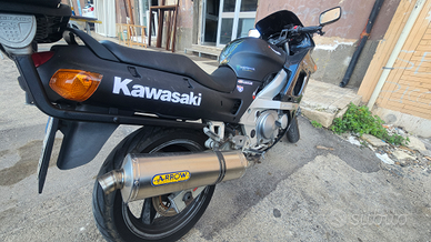 Kawasaki zzr600