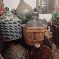 Damigiane a  25 euro