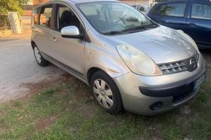 Nissan note 1.4 benzina