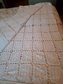 Copriletto uncinetto 150x300