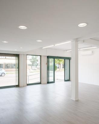 Negozio/Ufficio di 100 mq - Pari al Nuovo