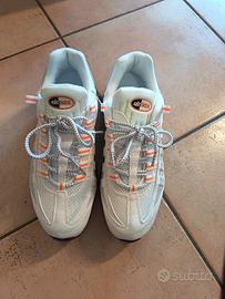 Nike Air Max 95 White / Total Orange Taglia 43