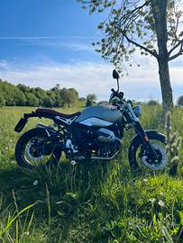 Bmw r nine t scrambler 4/21