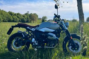 Bmw r nine t scrambler 4/21