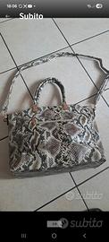 Borsa Pitonata