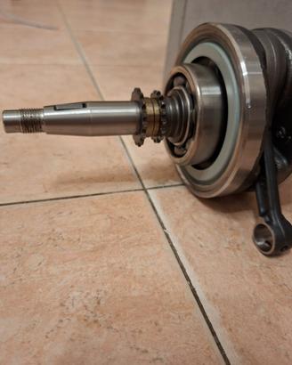 Albero motore nuovo KV7  per scooter Honda125/150