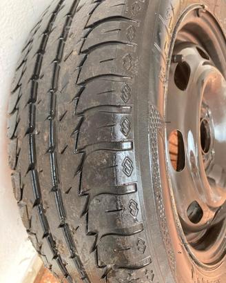 PNEUMATICI KLEBER 185 - 60 - R14