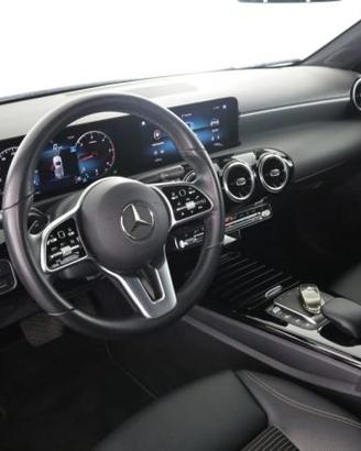 MERCEDES-BENZ A 180 A 180 d Automatic Sport
