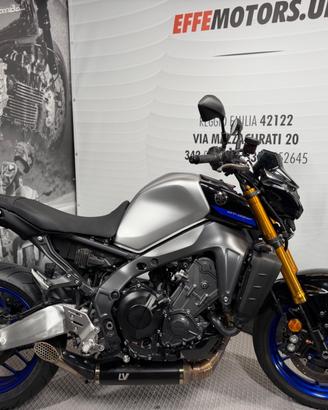 Yamaha MT-09 SP 2023 "tua a 139 euro al mese"