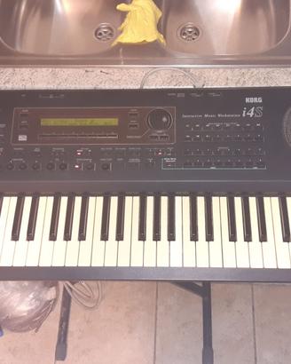 Korg i4s arranger workstation