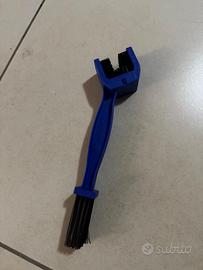 Tools per pulire la catena