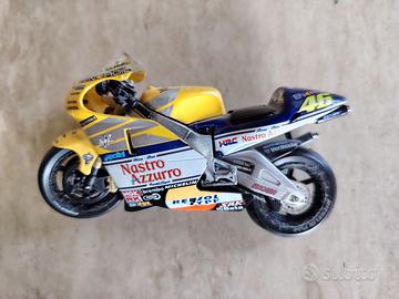Modellino moto ufficiale Valentino Rossi.