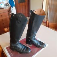 stivali per equitazione