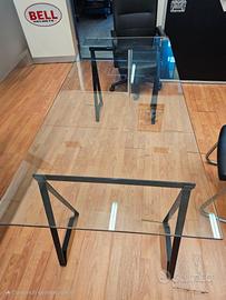 scrivania/tavolo in vetro con cavalletti in ferro