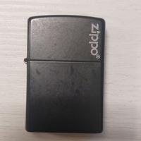 ZIPPO nero opaco