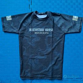 magliette , canotte rushguard