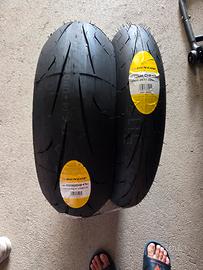 Dunlop D211 GP Racer 120 - 180

180/55 ZR 17