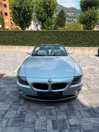 BMW Z4 2200 cc cabrio 2004