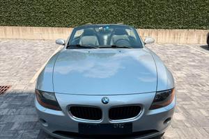BMW Z4 2200 cc cabrio 2004