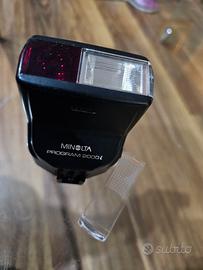 Minolta Program 2000i flash 