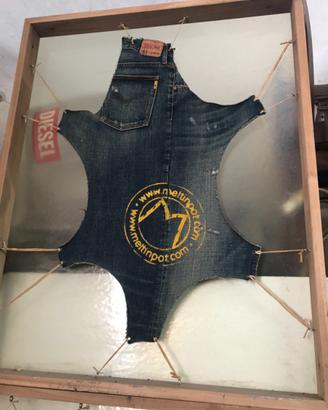 Telaio con jeans