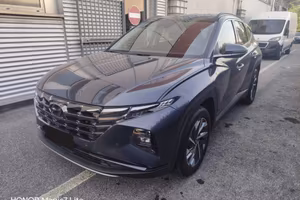 Hyundai TUCSON 1.6 HEV XLINE