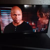 televisore Telefunken 32 pollici HD come nuovo 