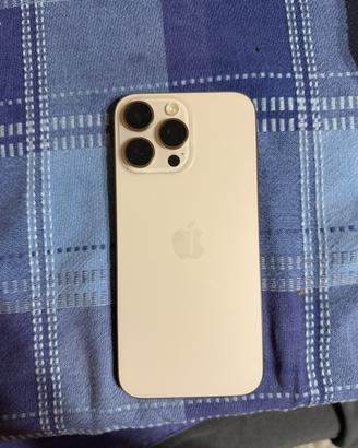 Iphone 16 pro max sabbia