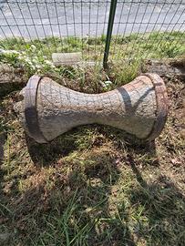 gamba tavolo . Antico attrezzo da agricoltura