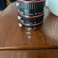 Tubi di prolunga per fotografie ravvicinate macro.