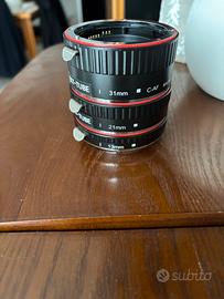 Tubi di prolunga per fotografie ravvicinate macro.