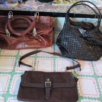 Nr. 3 borse con manici piccoli(€ 4/€ 8/€ 9)