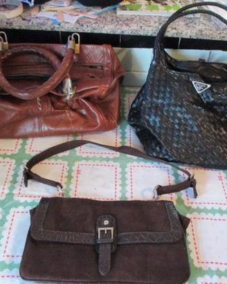 Nr. 3 borse con manici piccoli(€ 4/€ 8/€ 9)