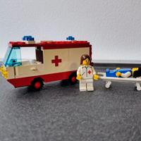 LEGO 6688 Ambulanza (1985)