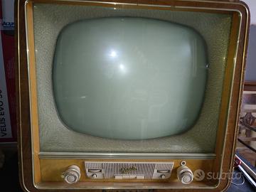 Televisore antico e altre occasioni