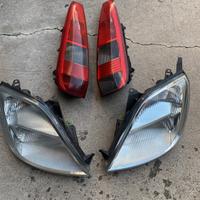 fari Ford fiesta mk5 2003