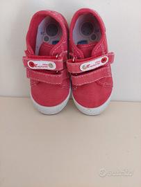 scarpe in tela n.25 rosse