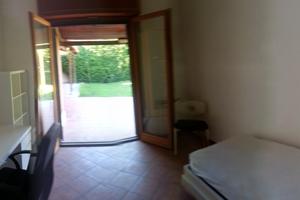 Camera singola con bagno in villa