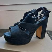 Sandali scamosciato nero con plateau n.36