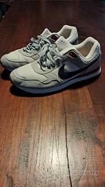 new balance e nik45.5 misura 29.5