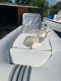 GOMMONE ZODIAC MEDLINE CON CARRELLO CRESCI