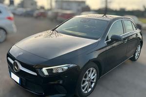 Mercedes-benz A 180 - ANCHE PER NEOPATENTATI