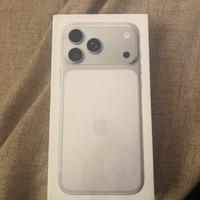 IPhone 17 pro max 256 silver