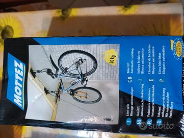 Solleva bicicletta o altro da soffitto 